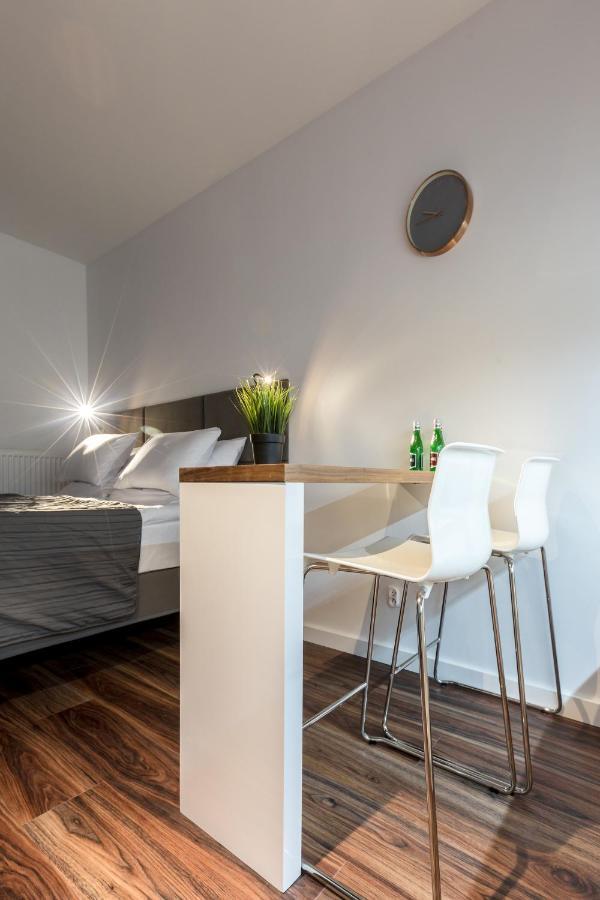 Sky Apartments Posen Exterior foto